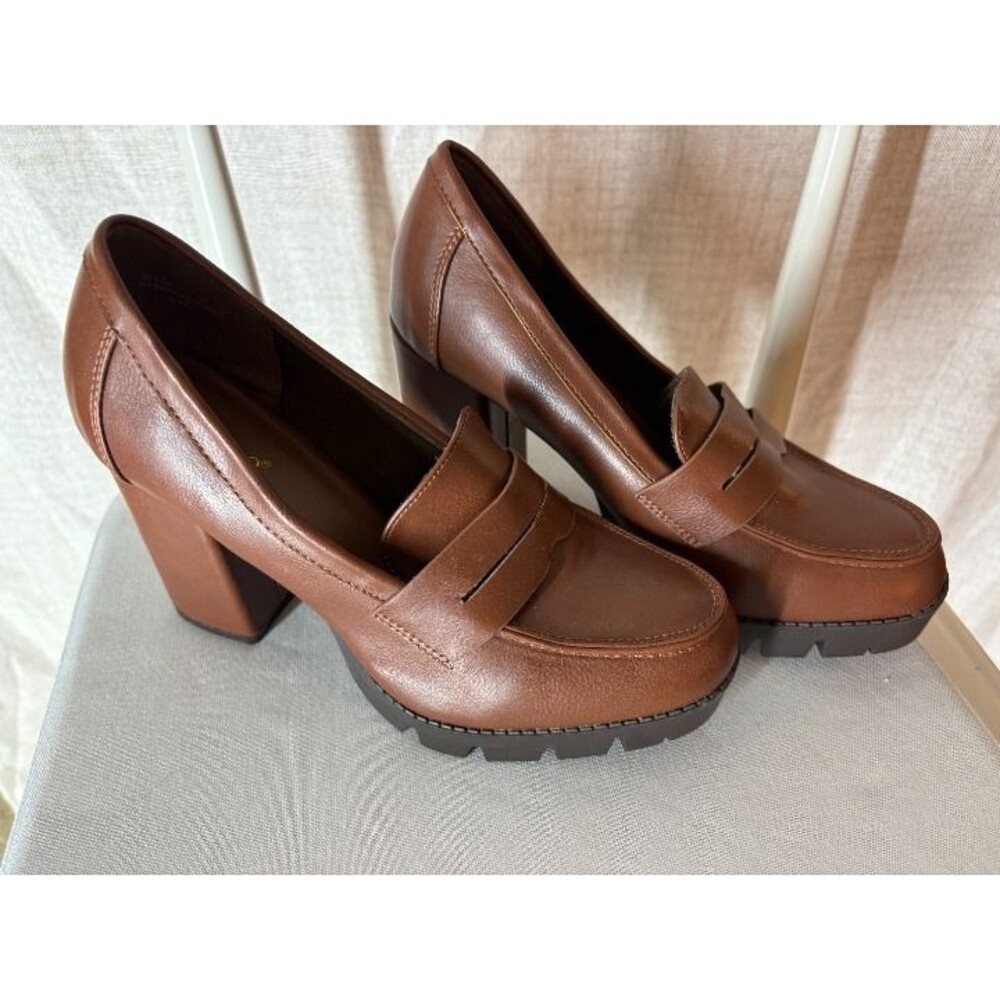 Bamboo heeled loafers